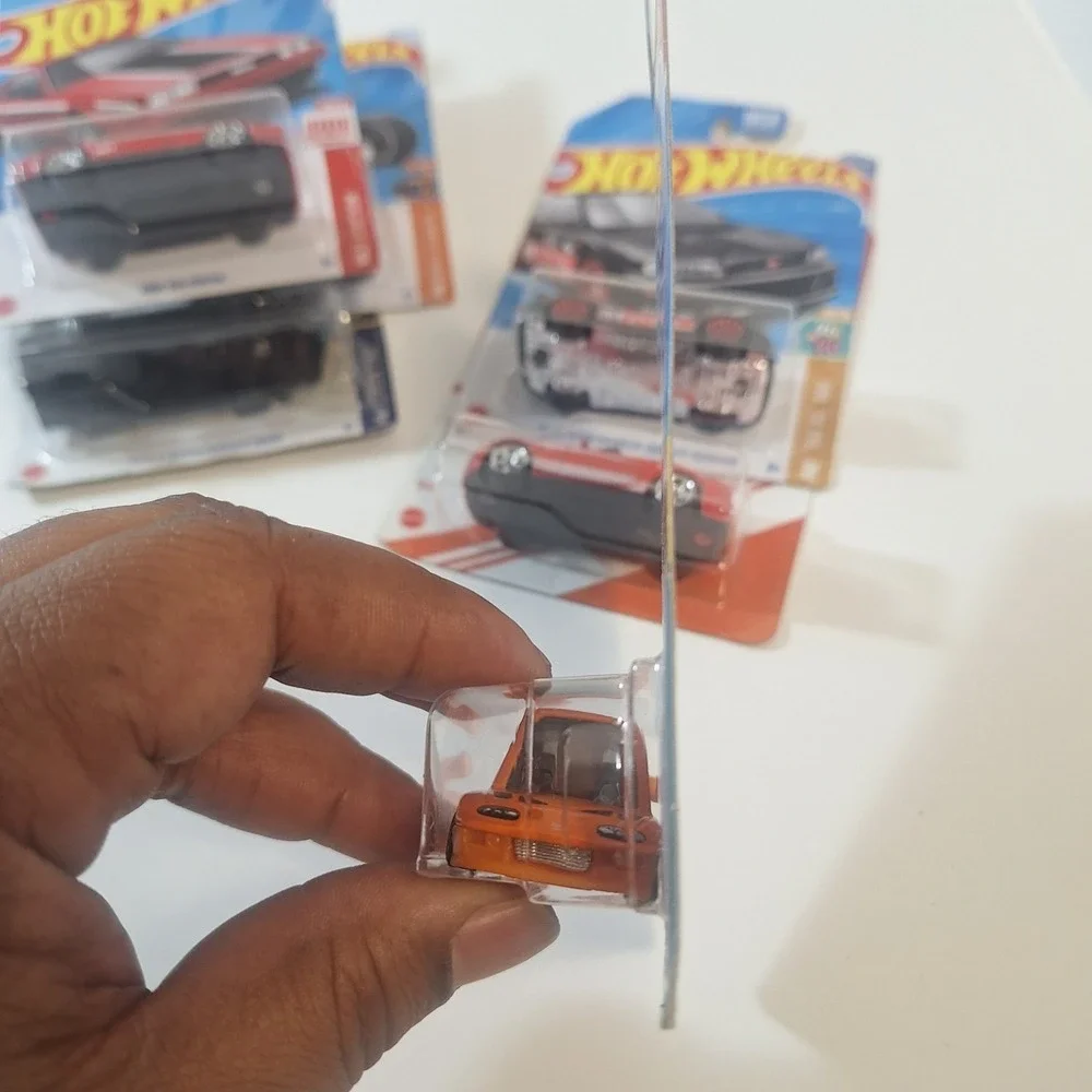 Hot Wheels Kitt Super Pursuit Not Perfect/ 6 Cars Toyota/ Bone Shaker/ Target Re